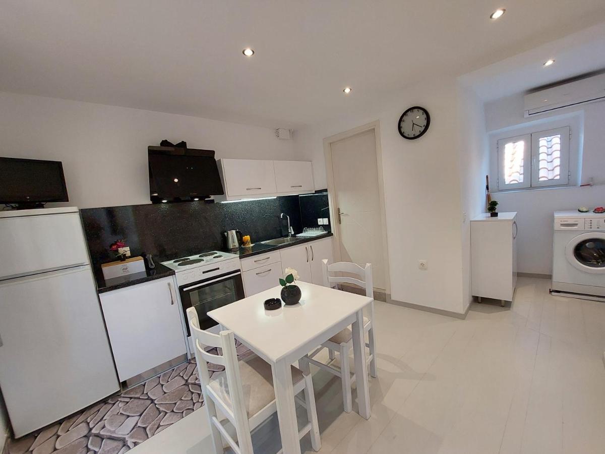 Ferienwohnung Akis Luxury Flat Corfu  Exterior foto